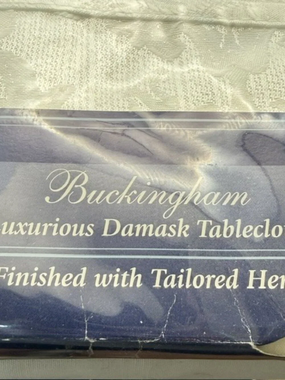 Wedgwood Buckingham Tablecloth Pure White Damask Oval 68x84 Formal Traditions
